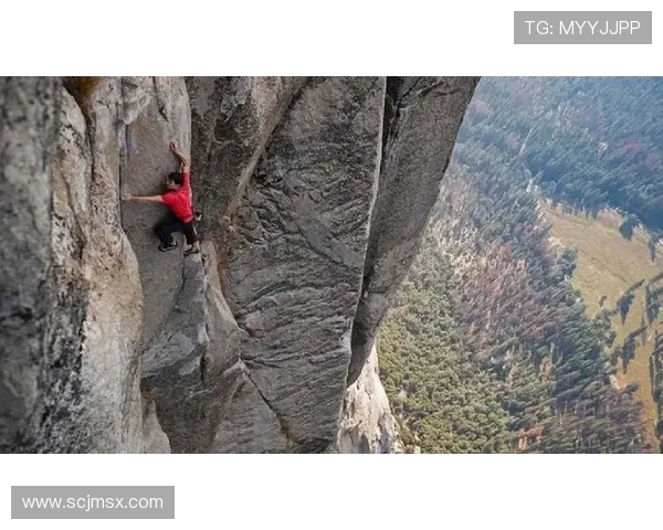 南京攀岩队快攻战术解析与攀岩热点的深度探讨